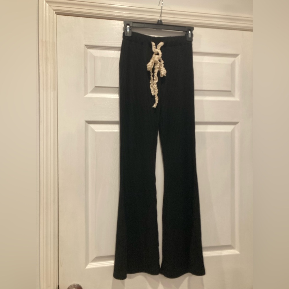 POL Black Ribbed Pants with Cream Lace Tie